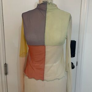 Made in Canada Mesh colorblock turtleneck